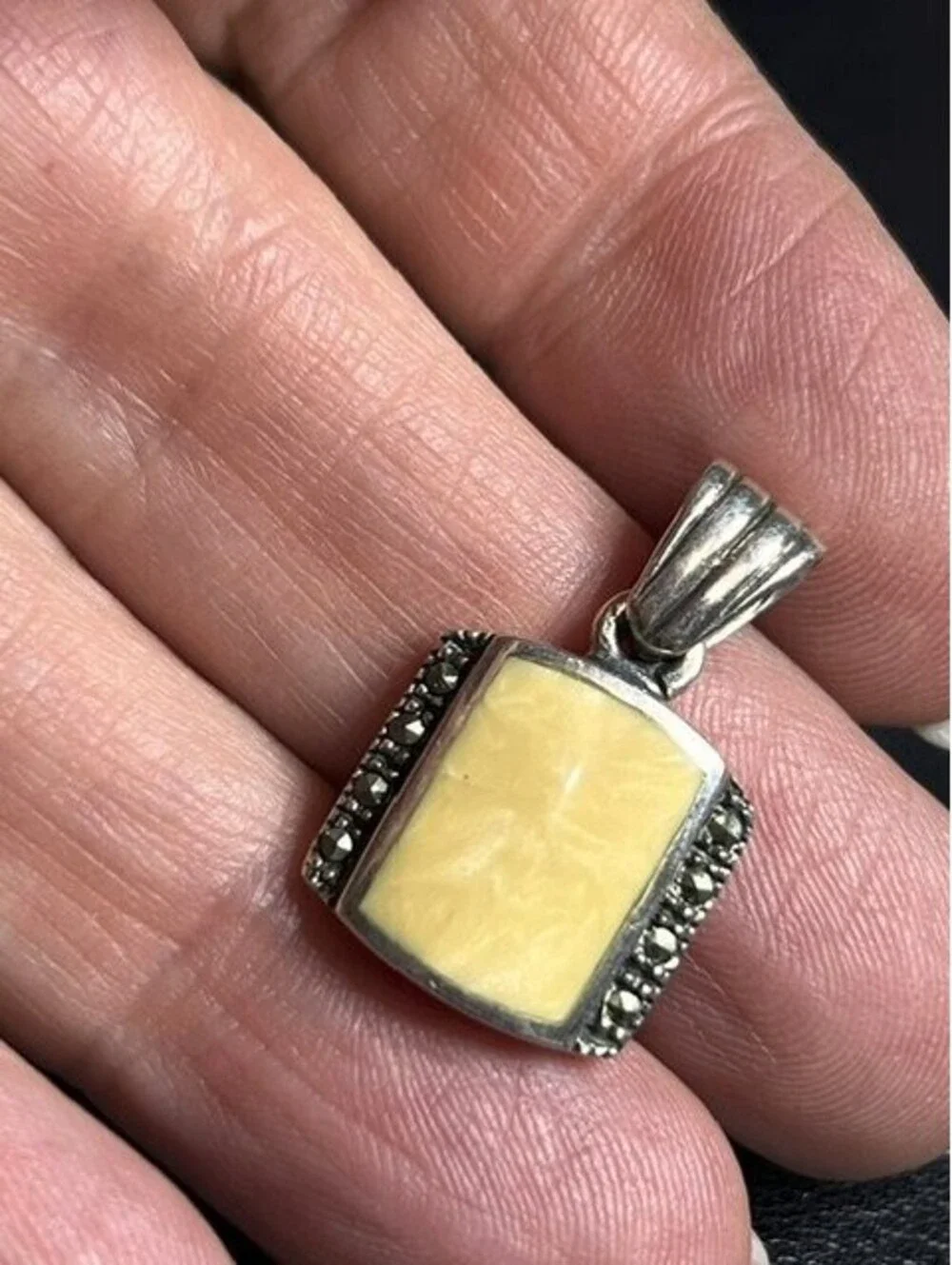B6573 Sterling Silver NF 925 Mother of Pearl Marcasite Art Deco Pendant 3.5g 1
